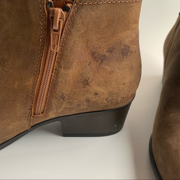 Clark’s Adreena Lilac booties - Picture 5 of 9